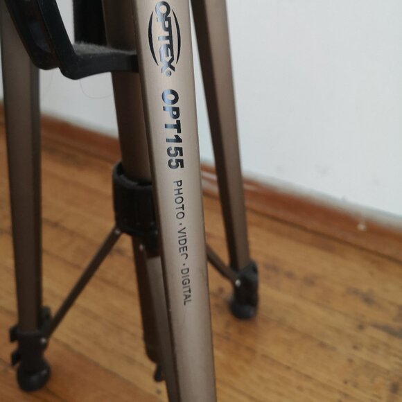 Optex OPT155 Tripod For Photo, Video, Digital - Picture 2 of 5